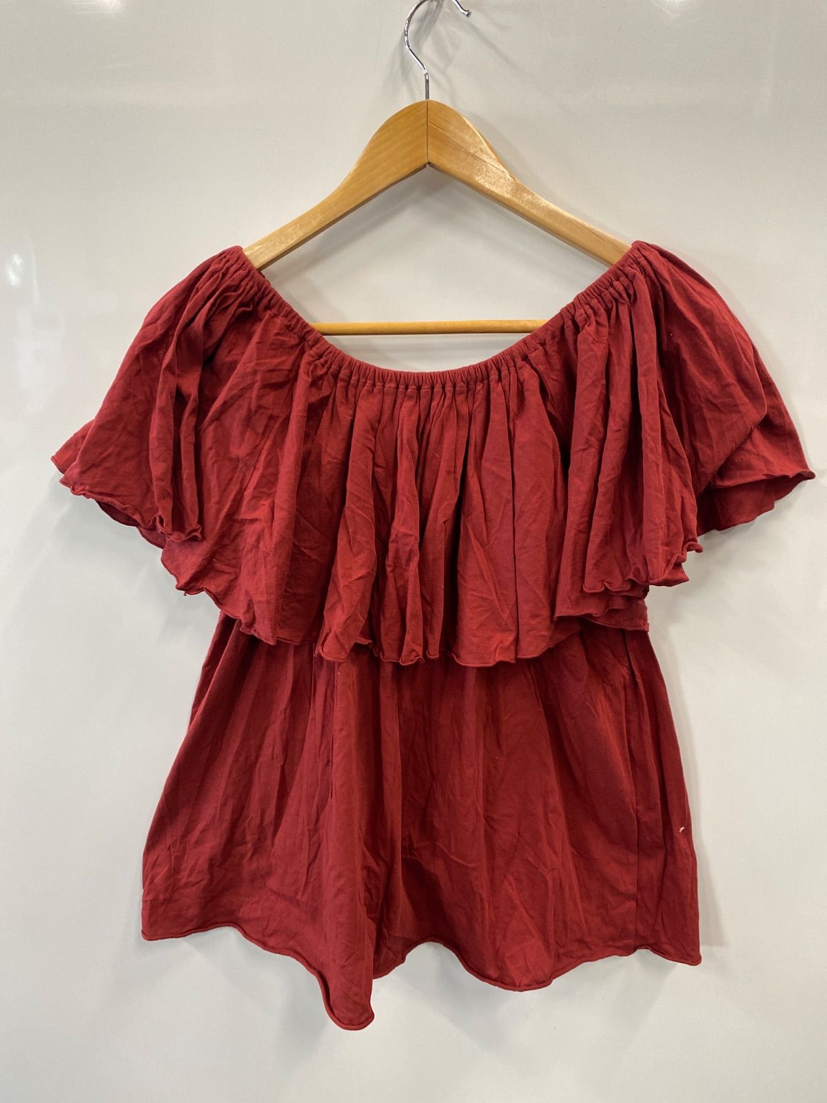 g303⚫︎MOUSSY⚫︎マウジー⚫︎フリル⚫︎オフショルダー⚫︎Tシャツ