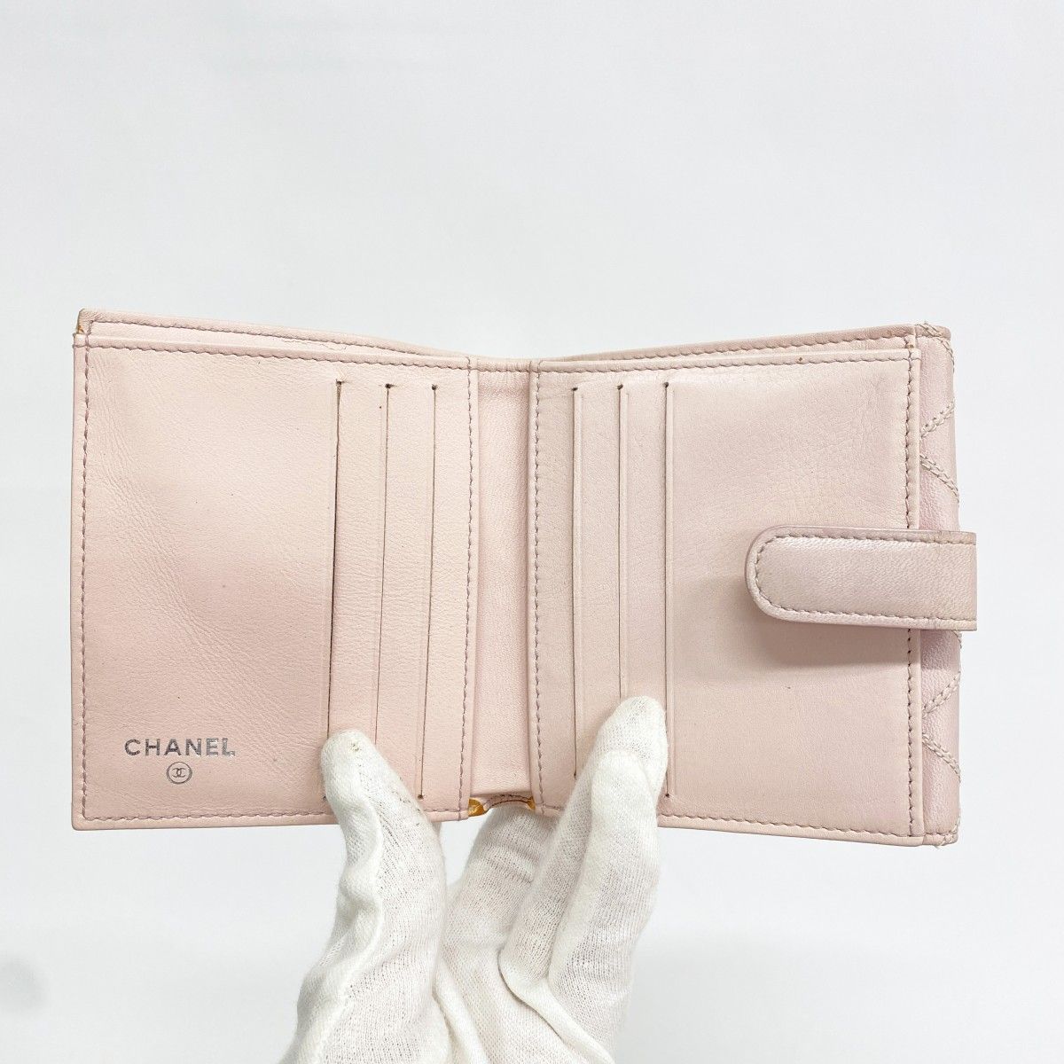 6ad3782】シャネル 財布 ビコローレ レザー ピンク シルバー金具【中古