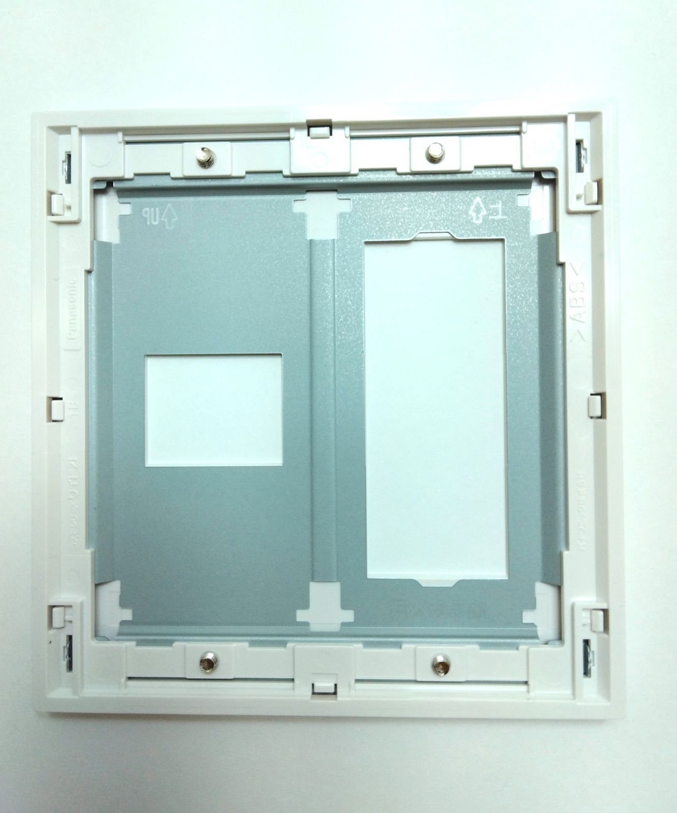 パナソニック コスモシリーズワイド21 簡易耐火コンセントプレート 3 1コ用 スクエア セット