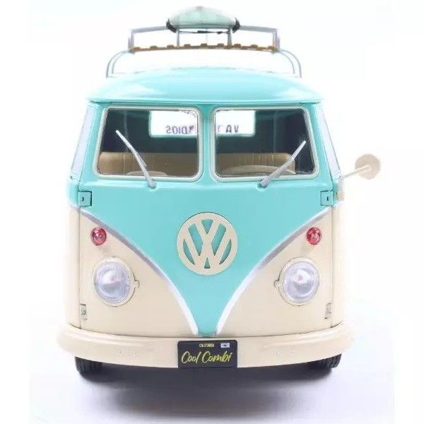1/18 クール コンビ フォルクスワーゲンT1 ミント/ホワイト 2024