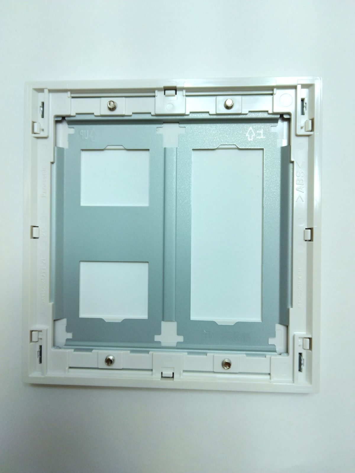 パナソニック コスモシリーズワイド21 簡易耐火コンセントプレート 3 2コ用 スクエア セット