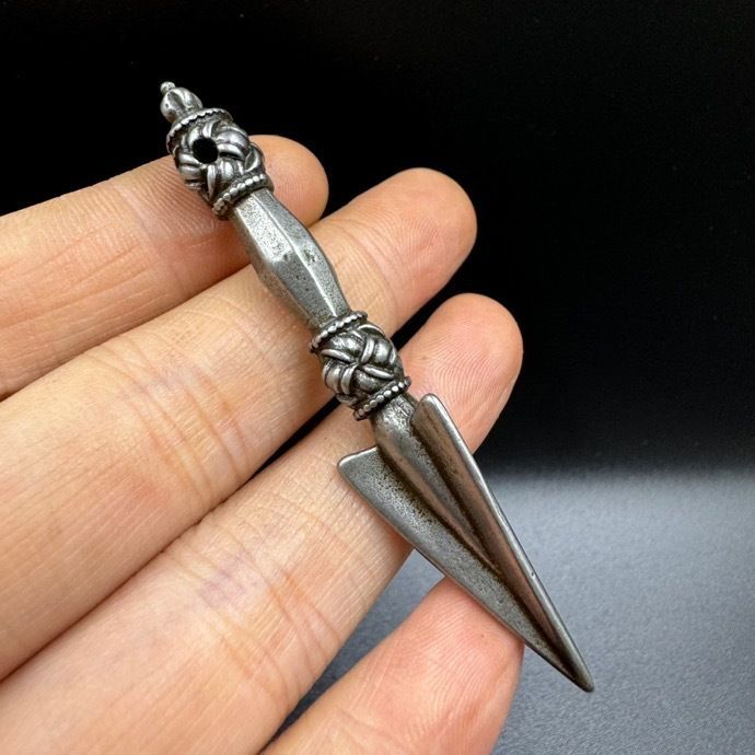 新品未使用 鳳 孔雀 置物 家庭 卓 装飾 品茶 置物 孔雀 屏 - メルカリ