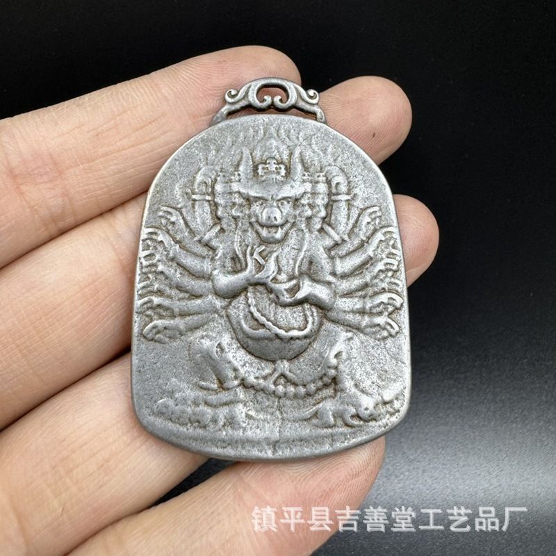 新品未使用 チベット式 大威徳 金 吊 ネパール 工芸品 収蔵 ペンダント