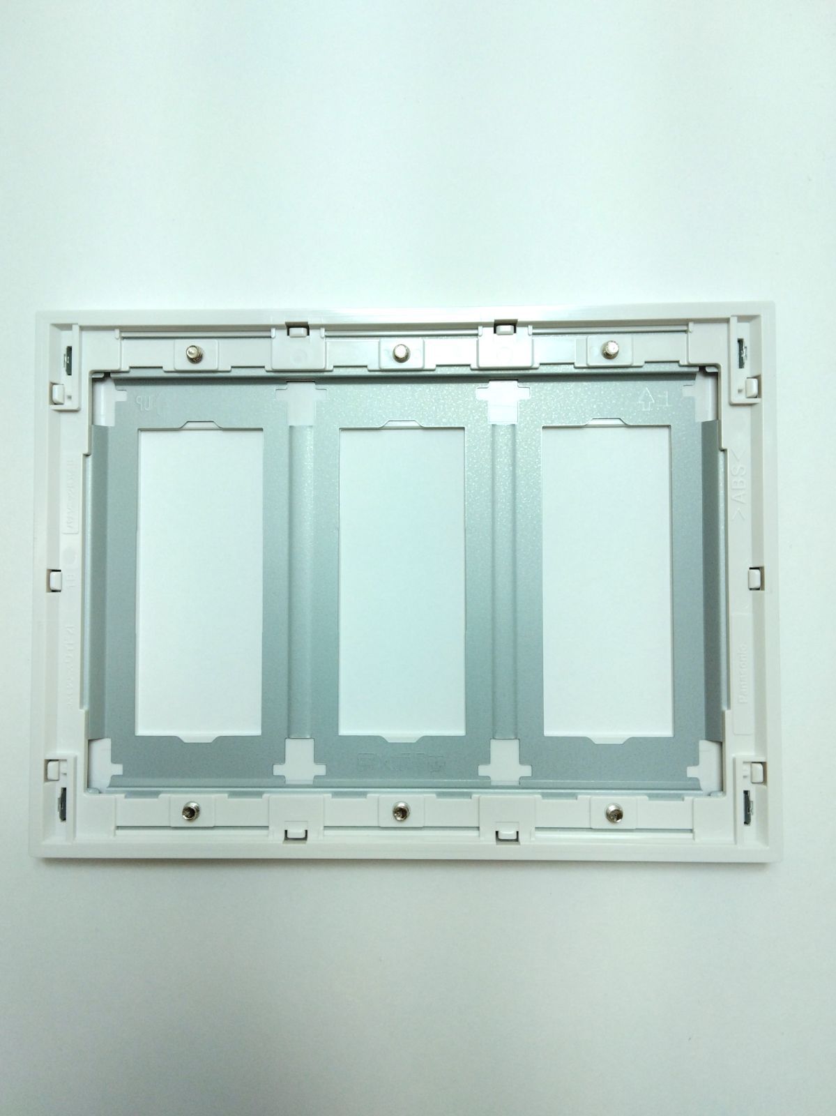 パナソニック コスモシリーズワイド21 簡易耐火コンセントプレート 3 3コ用 スクエア セット