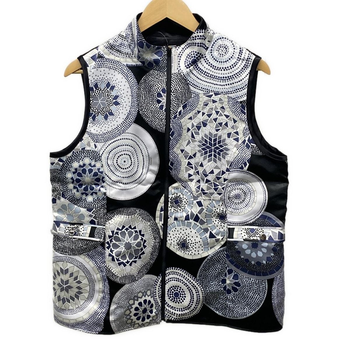 LEONARD SPORT(レオナールスポーツ) ベスト サイズ42 L レディース美品