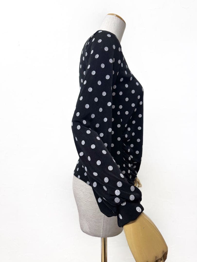 Mサイズ】新品 JOAN社交ダンス 水玉バルーンスリーブトップスs003
