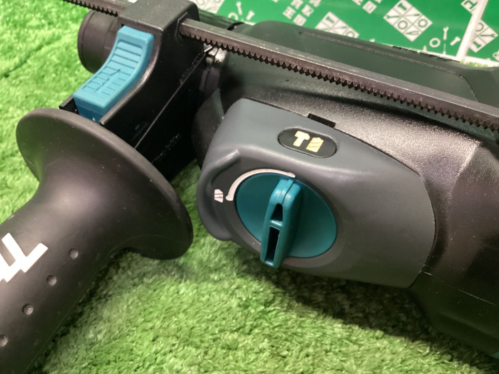  makita マキタ 26㎜ハンマドリル HR 2601 F | 電動ハンマードリル ドリル ドライバー レンチ