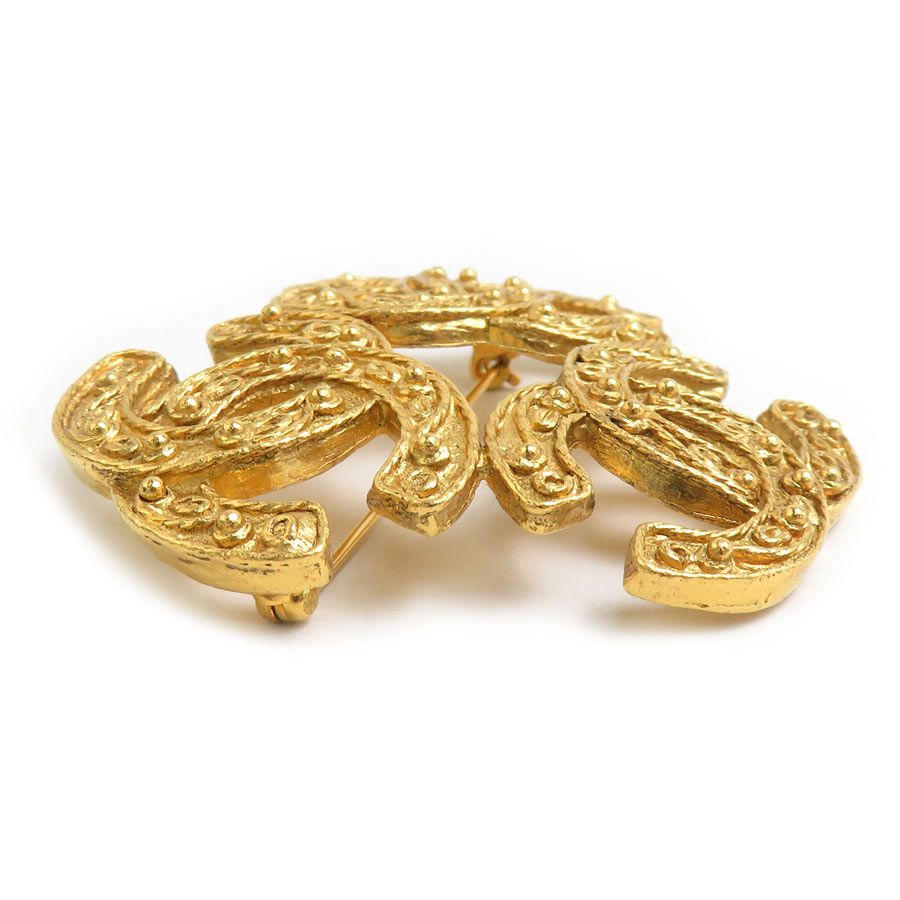 シャネル CHANEL ブローチ トリプルココマーク - メルカリ