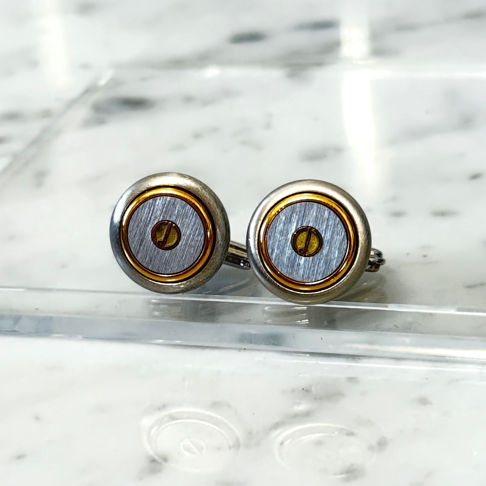 美品 dunhill ダンヒル カフスリンクス 銀 SILVER 金 ゴールド