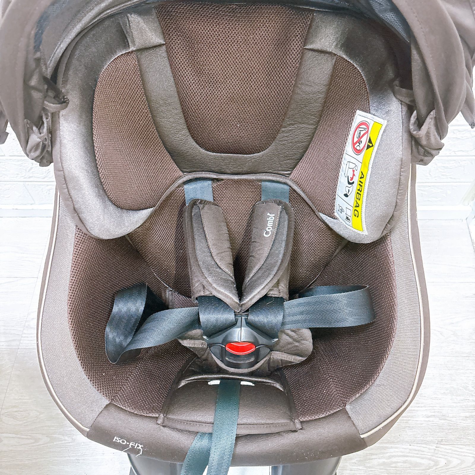 ✨ほぼ未使用✨コンビ チャイルドシート クルムーヴスマートisofix ブラウン ✨ほぼ未使用✨コンビ チャイルドシート クルムーヴスマートisofix