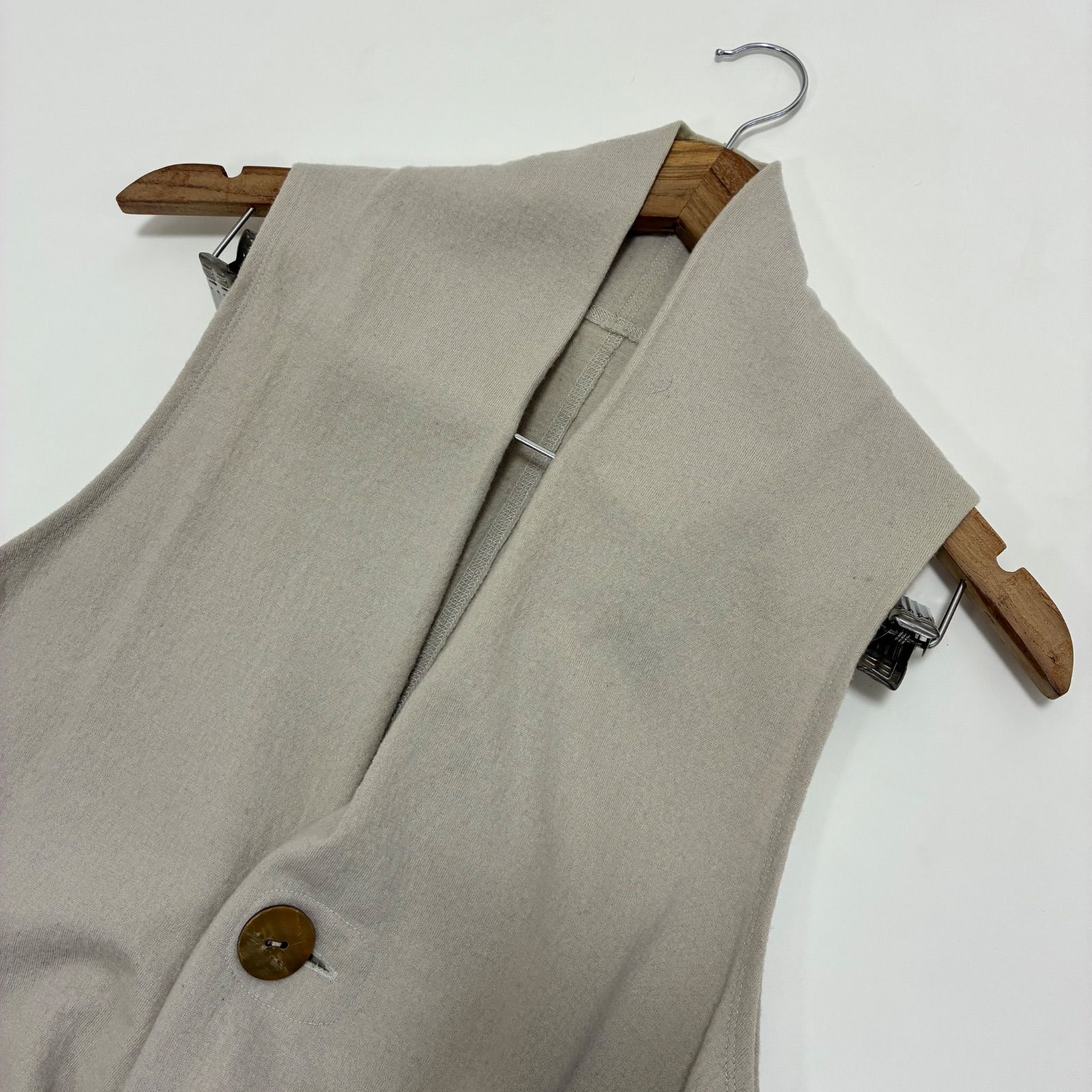 ヨーガンレールベスト　グレーベージュ JURGEN LEHL ヨーガンレール ベージュ コットン×カシミヤ ジレ ベスト