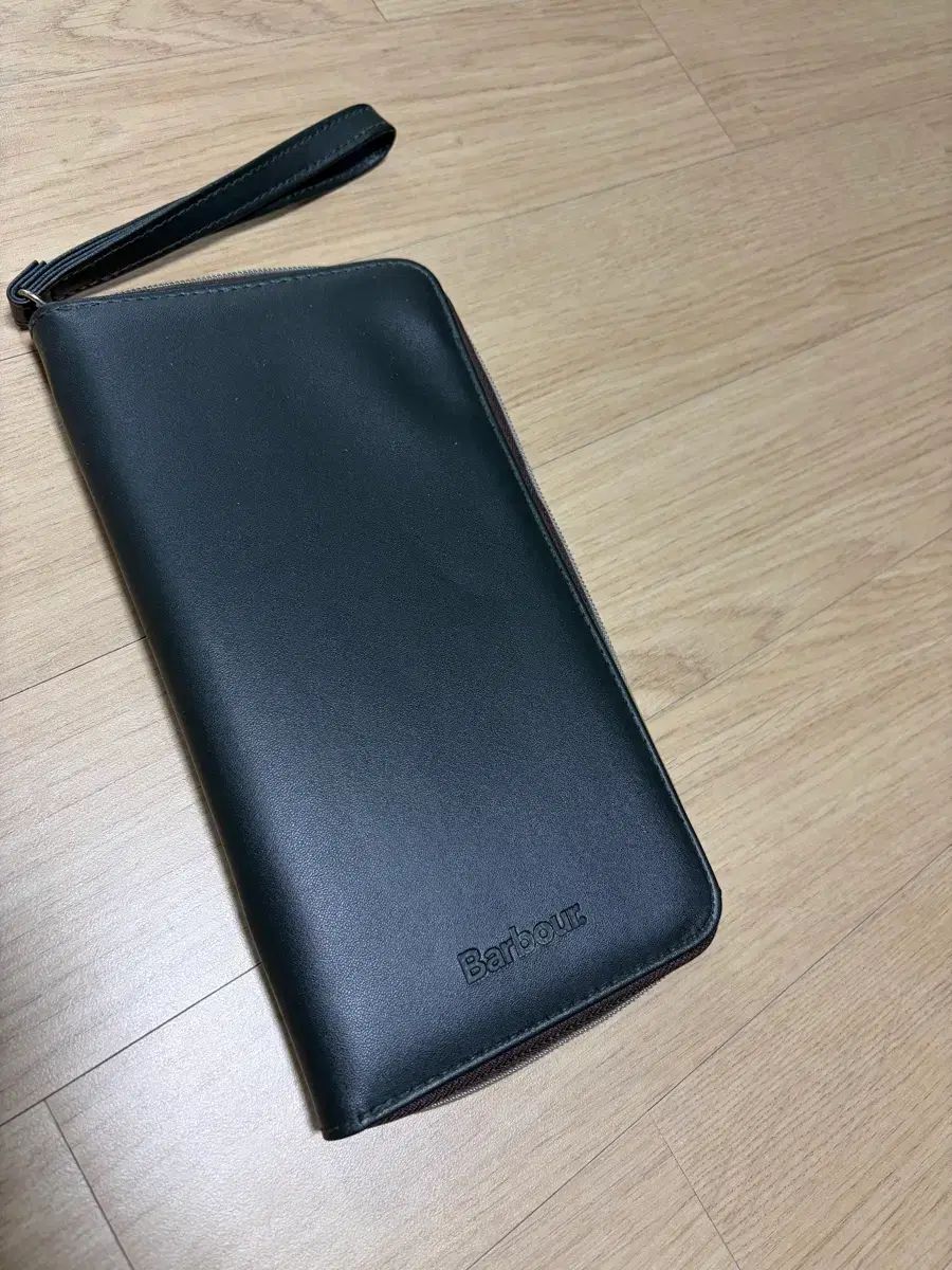 バブアー パスポートケース