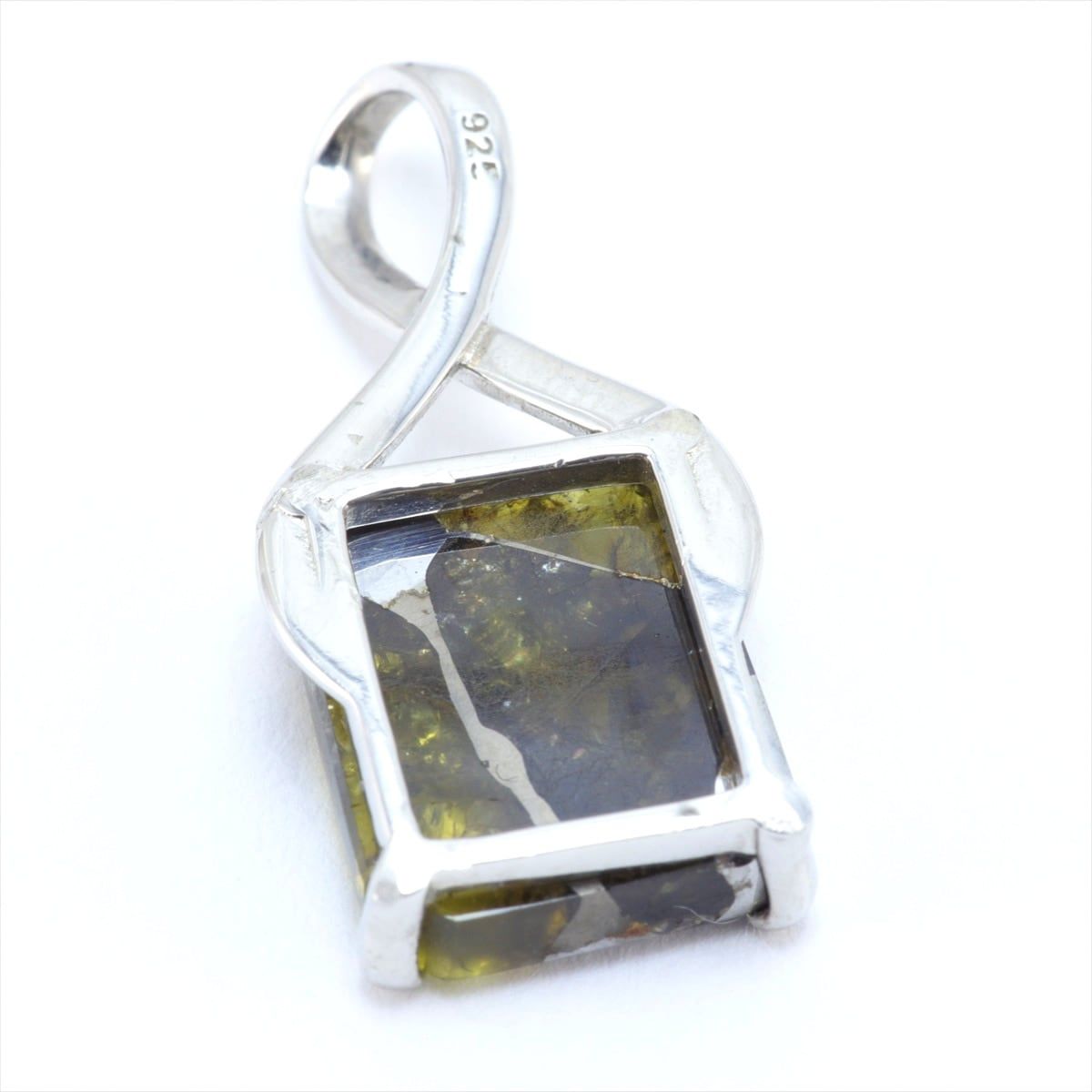 イミラック 隕石 2.4g パラサイト ネックレス ペンダント トップ