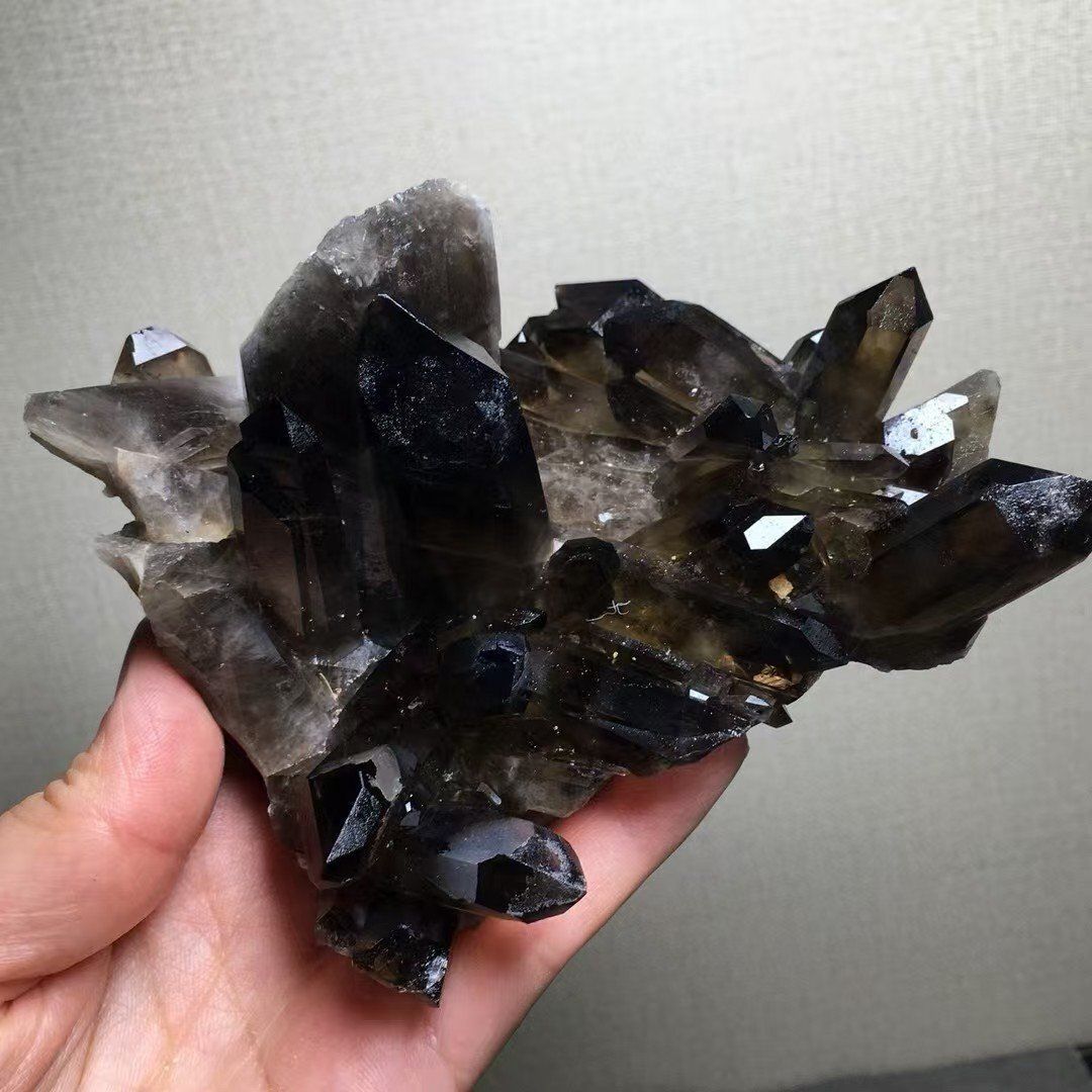  AAA級 魔除け 天然モリオン 黒水晶 クラスター置物B0123 YS 169D 卓上写真立て 置物 インテリア小物