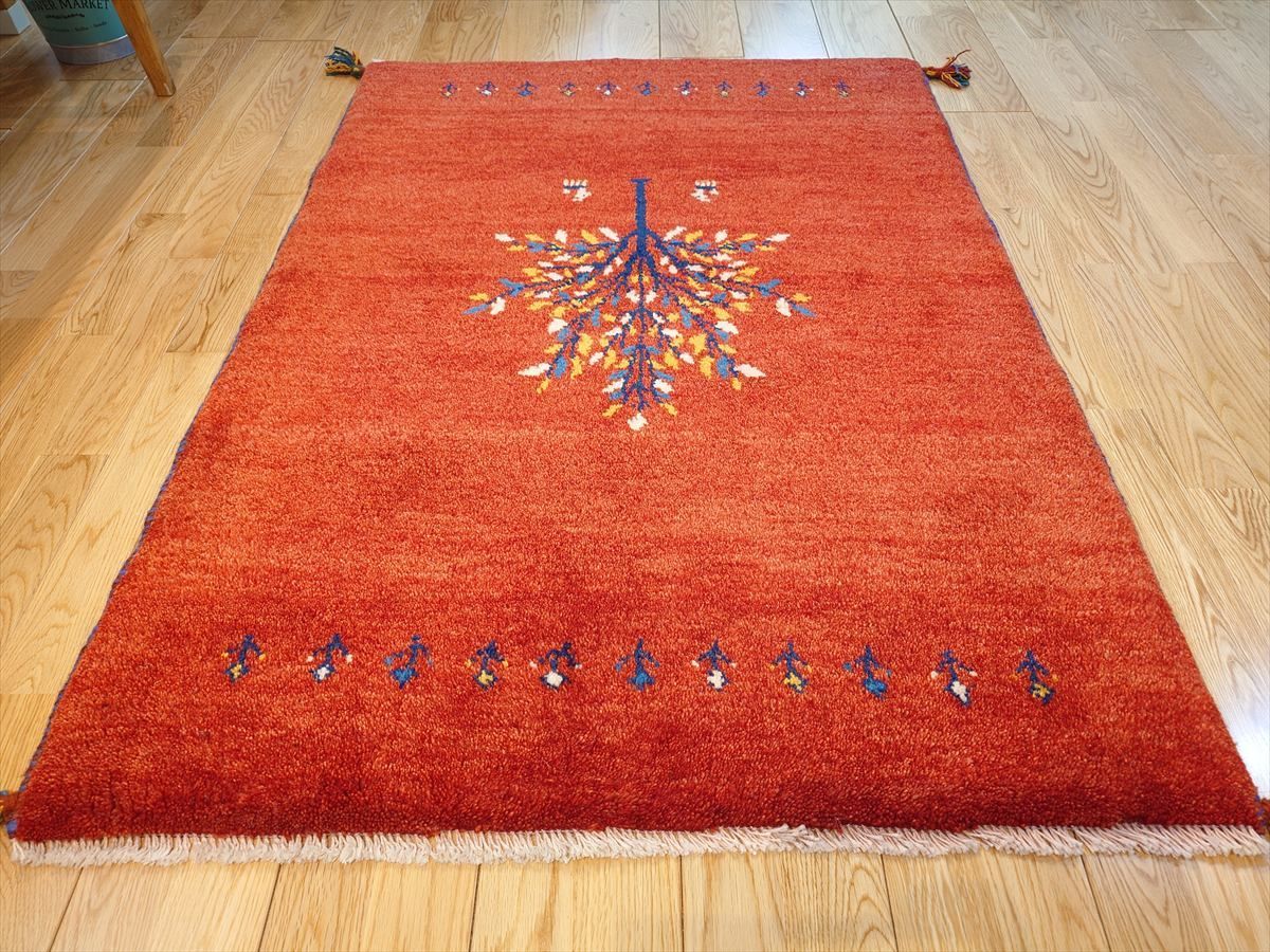 ペルシャ ギャッベ マット大 ラグ 115x84cm 茜色 ザクロの木 ヤギ 生命