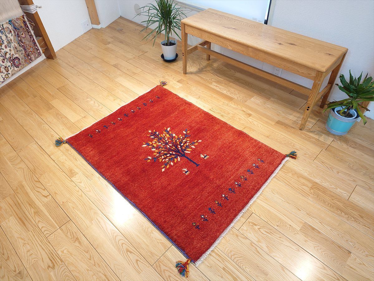 ペルシャ ギャッベ マット大 ラグ 115x84cm 茜色 ザクロの木 ヤギ 生命