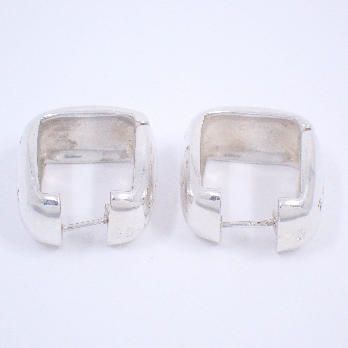 CHANEL シャネル ロゴ スクエア フープ ピアス シルバー925【いおき