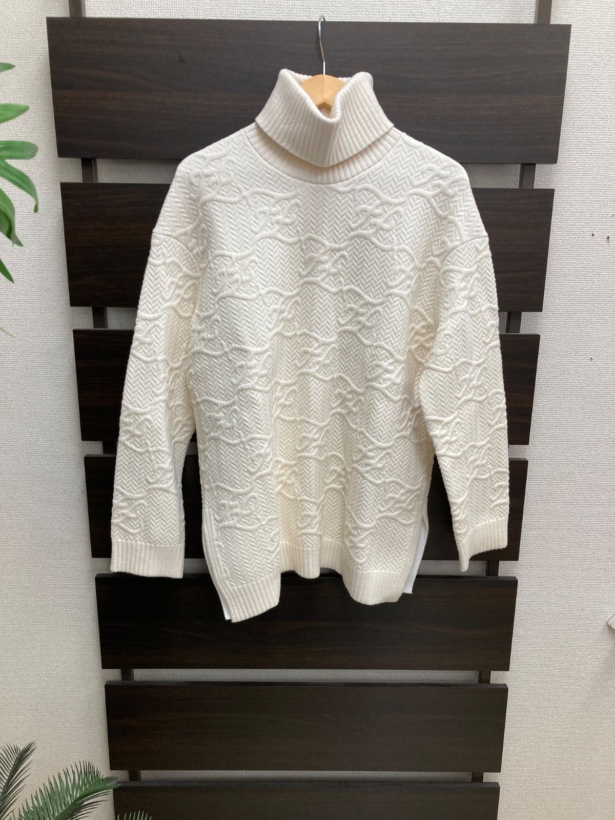 FENDI フェンディ カリグラフィー ズッカ ハイネックニット 40 M相当