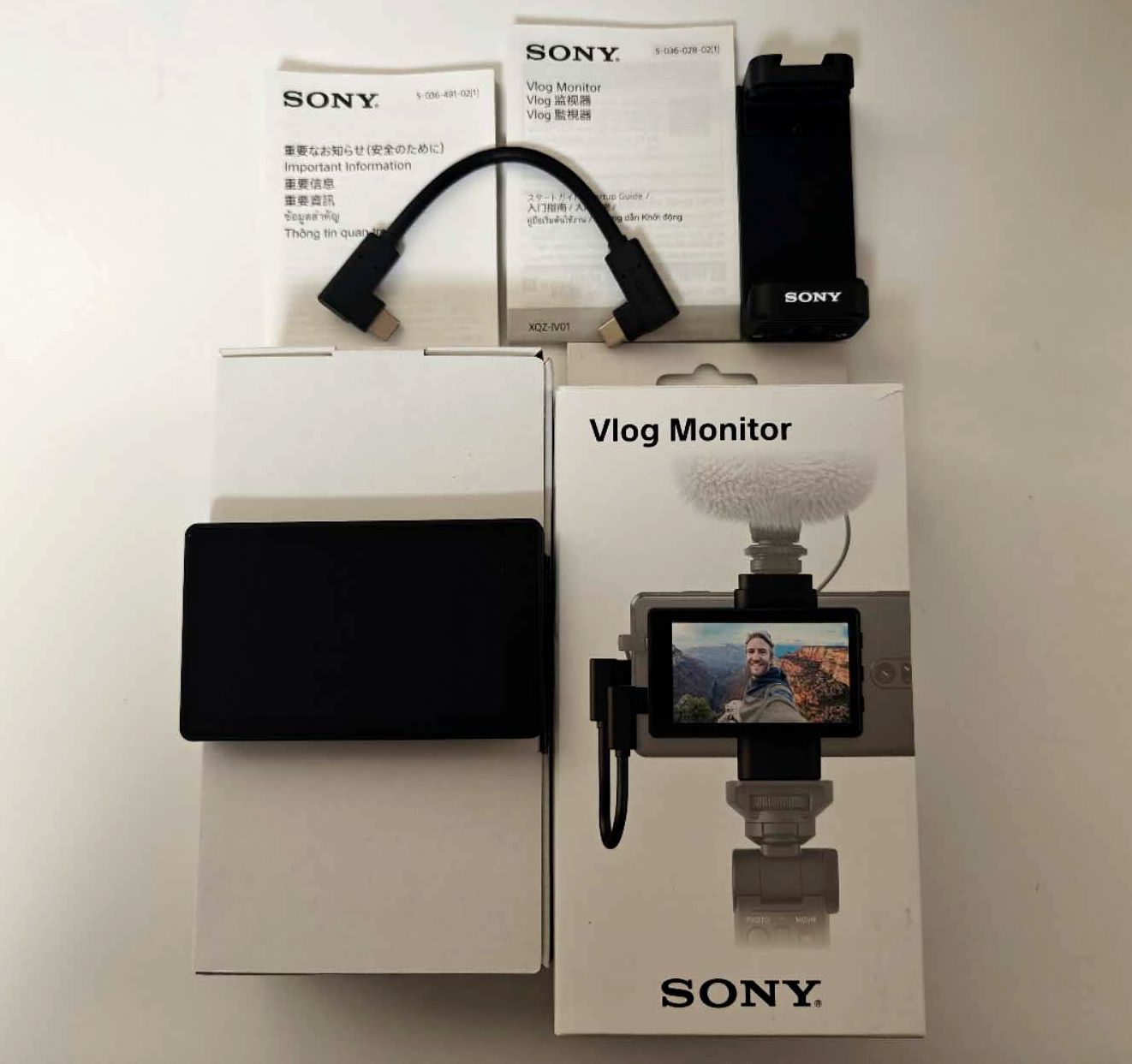 【新品未開封】ソニー SONY Vlog Monitor XQZ-IV01 Vlog Monitor XQZ-IV01 | Xperia（エクスペリア） | ソニー