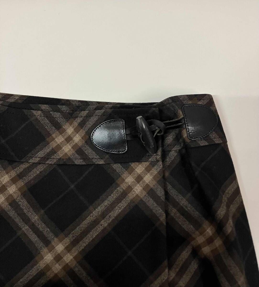 BURBERRY London バーバリー ロンドン FX363-053-55 チェック スカート