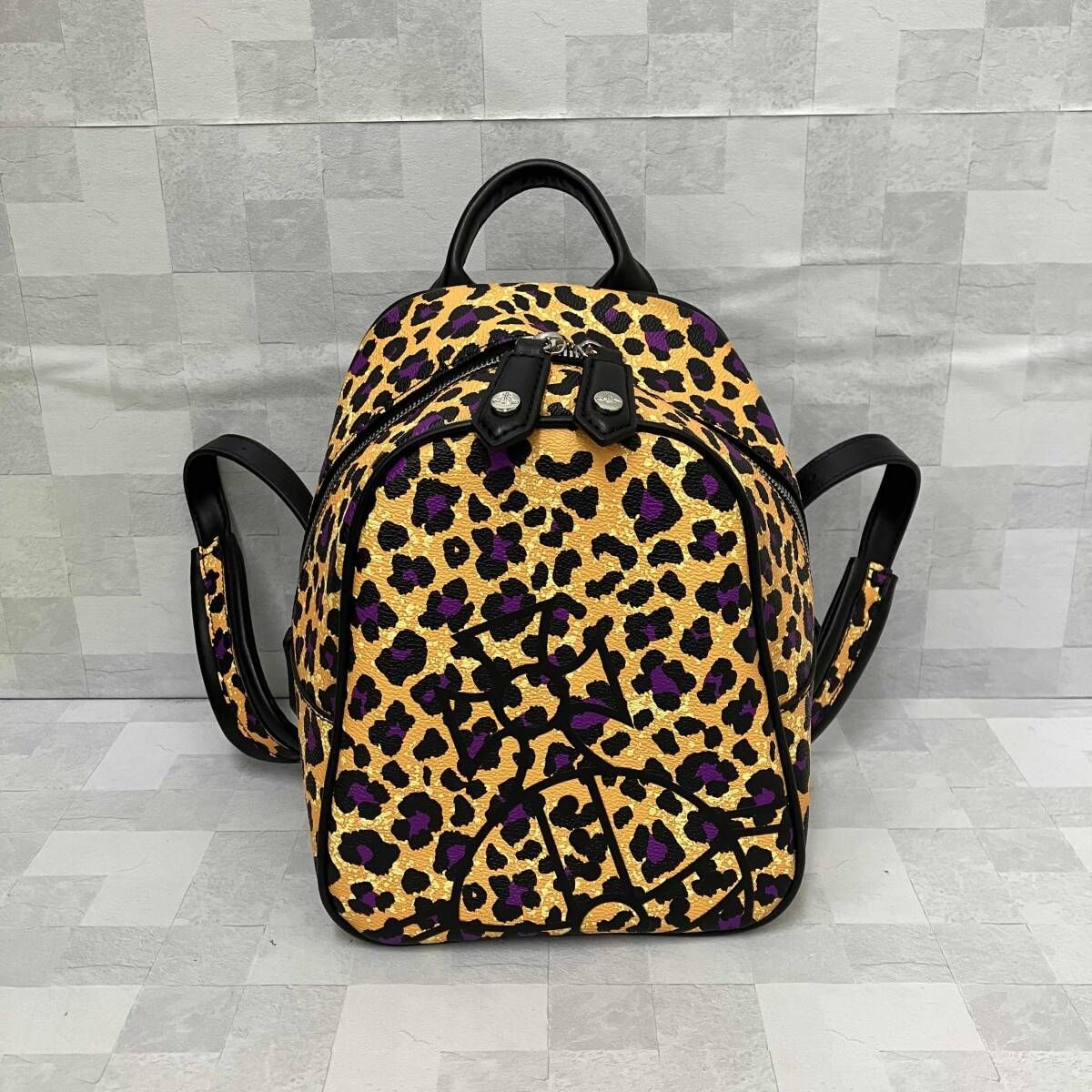 Vivienne Westwood ヴィヴィアンウエストウッド ミニリュック レザー