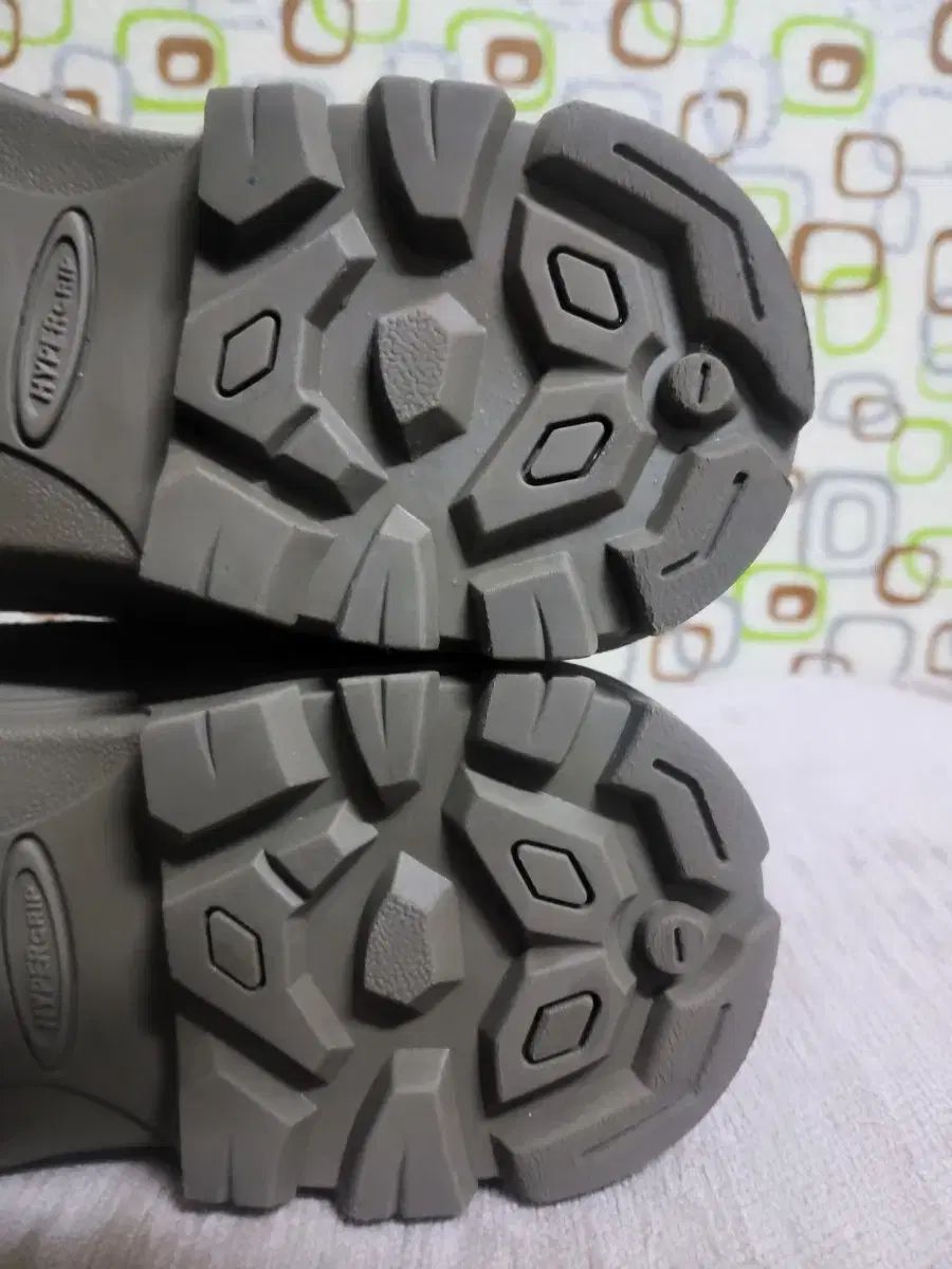 スピーディ ゴアテックス