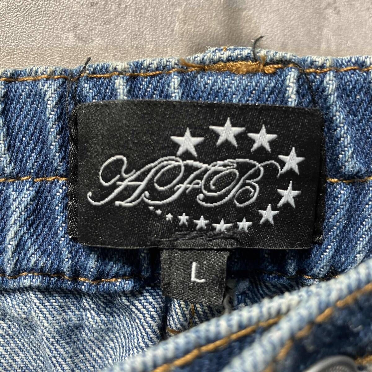 AFB STUDS DAMAGED BAGGY PANTS ジーンズ Lサイズ エーエフビー 