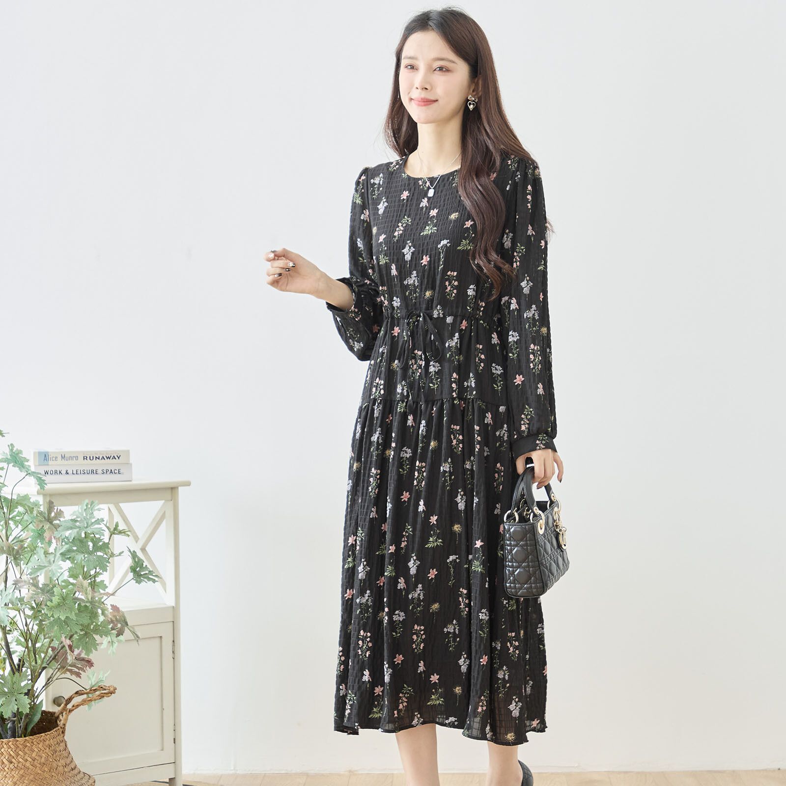 2026新作】【M〜L】フラワープリントロングワンピース(N82-459) - メルカリ