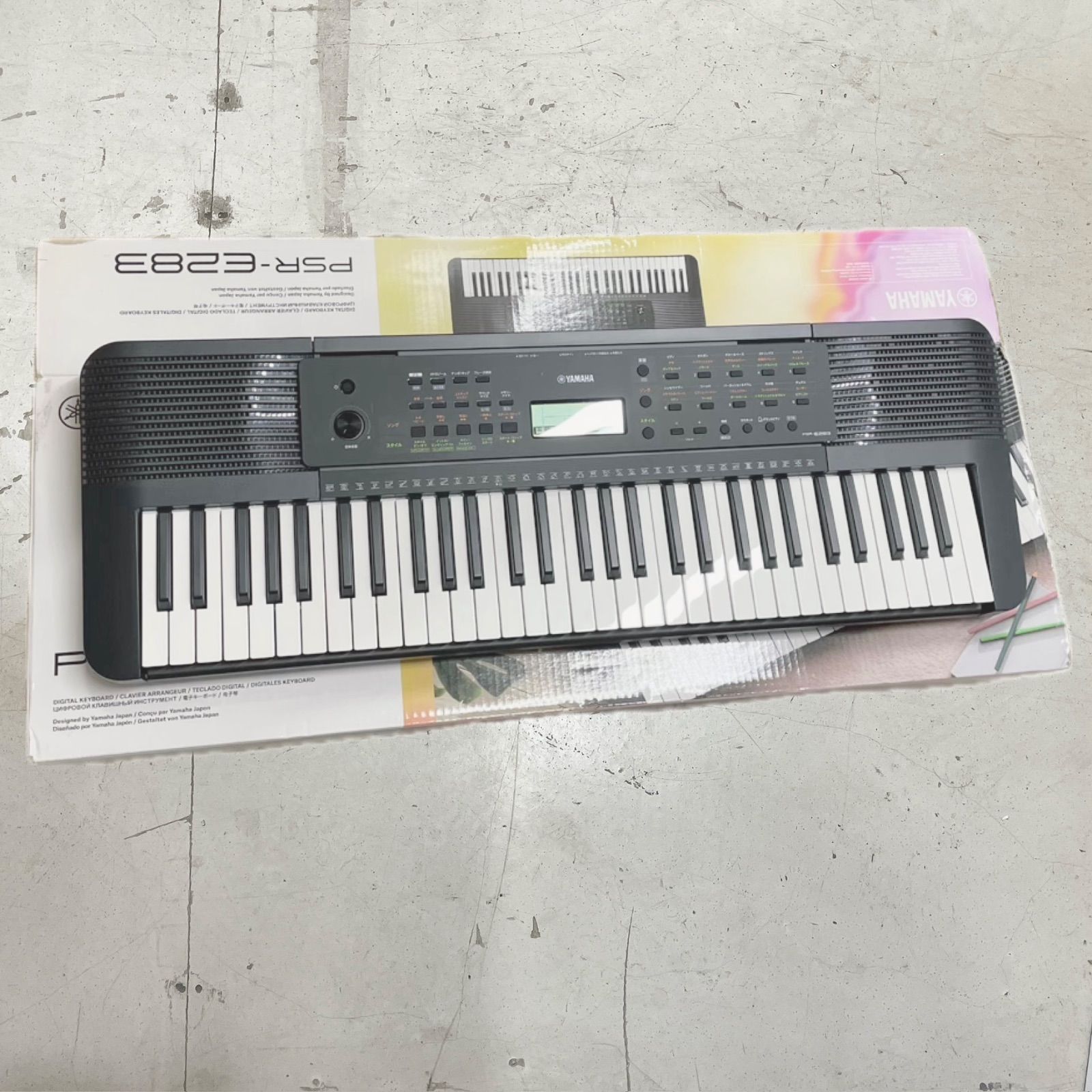 ヤマハ PSR-E283 ポータブルキーボード電子キーボード（61鍵盤