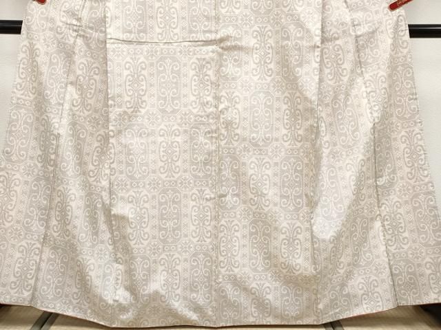 平和屋着物○極上 本場大島紬 白大島 7マルキ 唐草天井文 逸品 未使用
