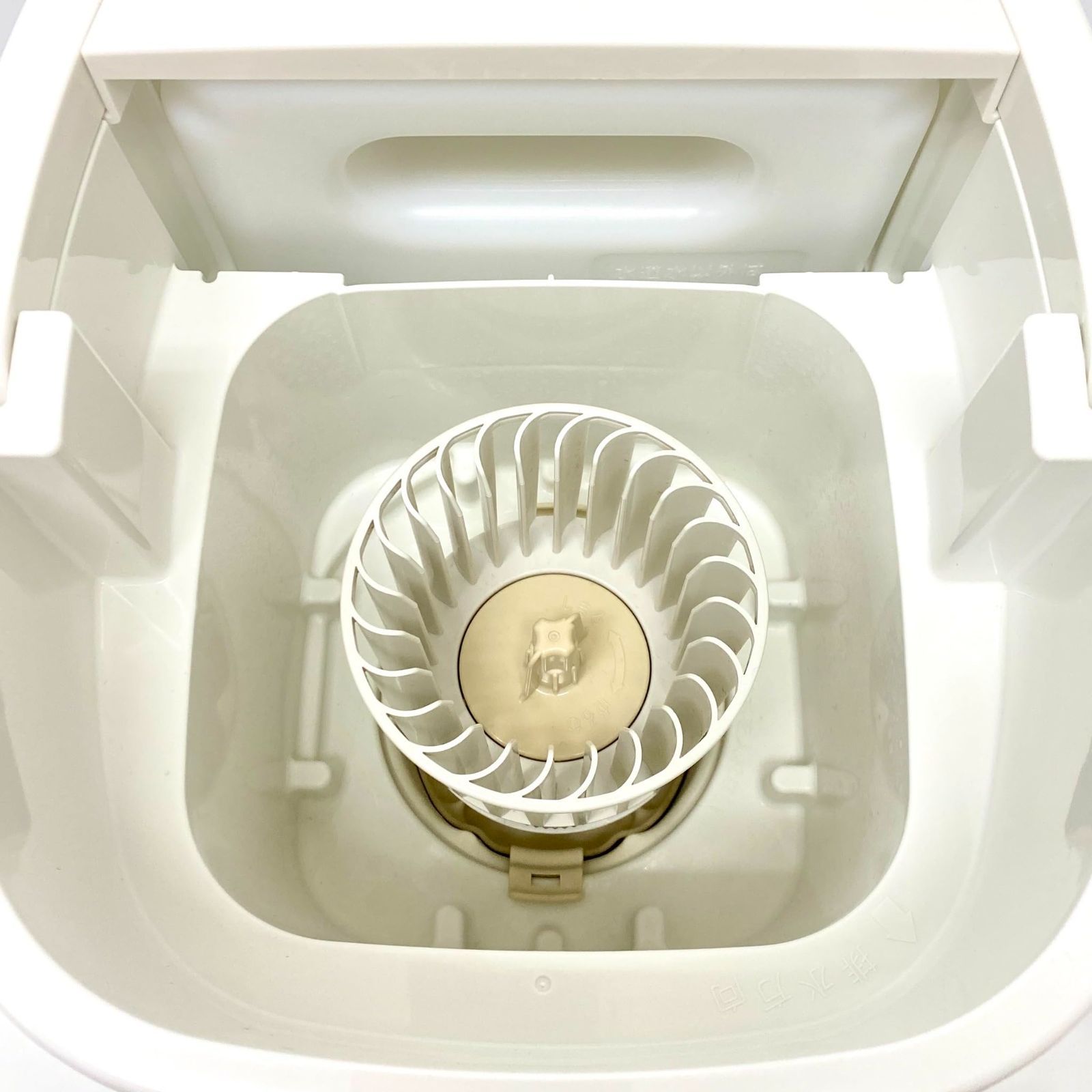 コロナ(Corona) CNR-400B(W) 美顔器 加湿器 ナノリフレ 4144 - メルカリ