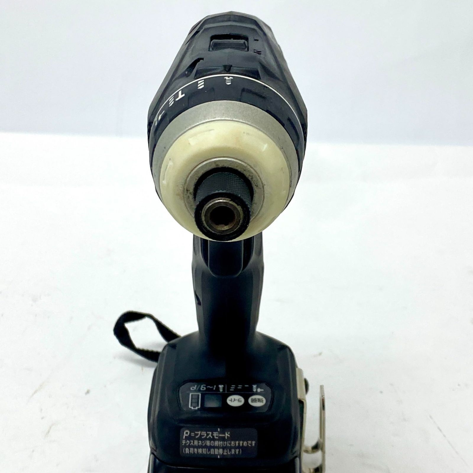 インパクトドライバ