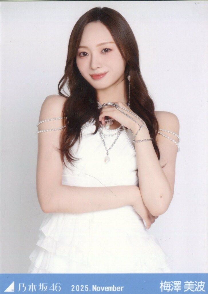 乃木坂46 WebShop限定 梅澤美波 2025.November スペシャル衣装47