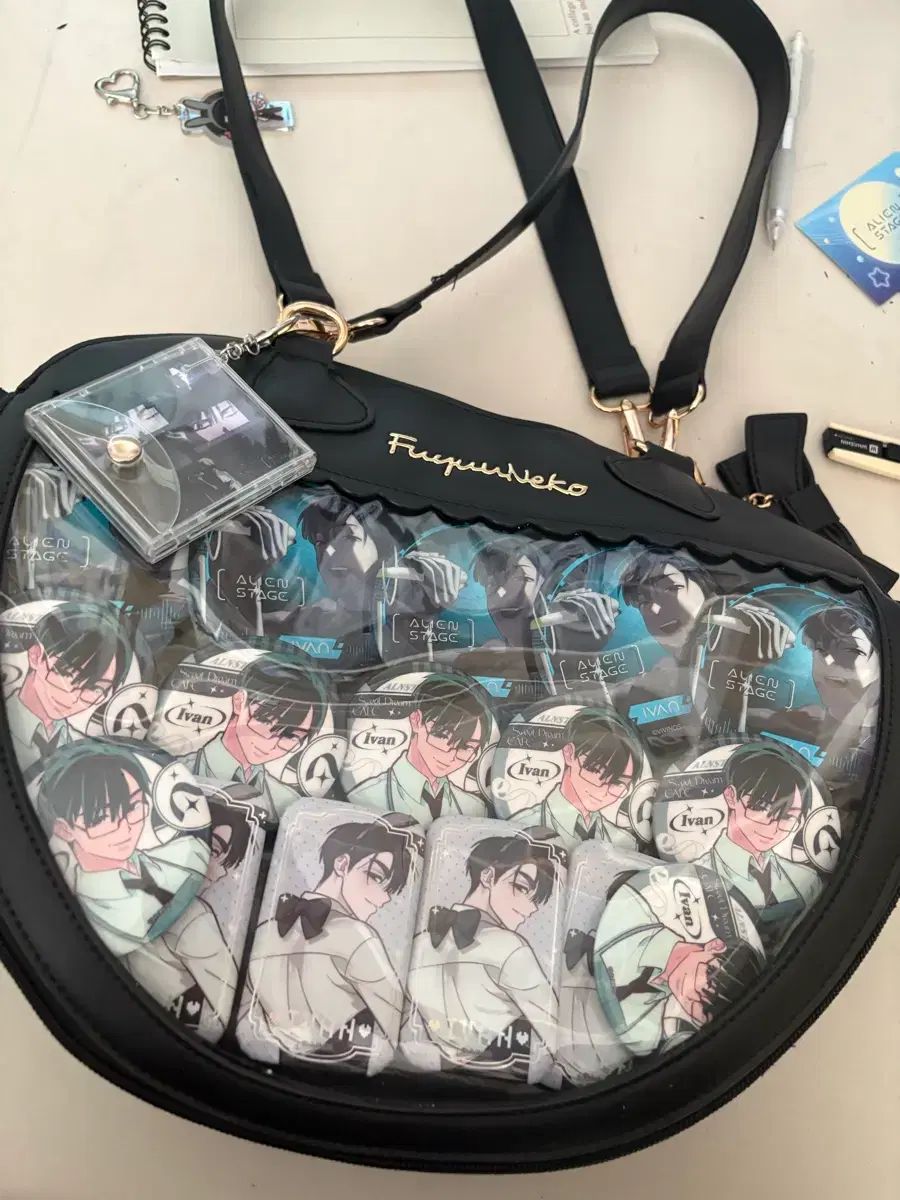 在庫処分 エーステ イヴァンの痛バッグ