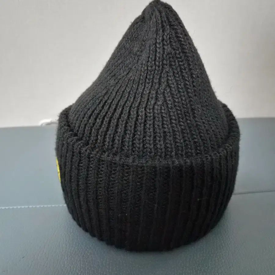 Acne Studios アクネストゥディオズ 56号 刺繍 FACE ロゴ ビーニー