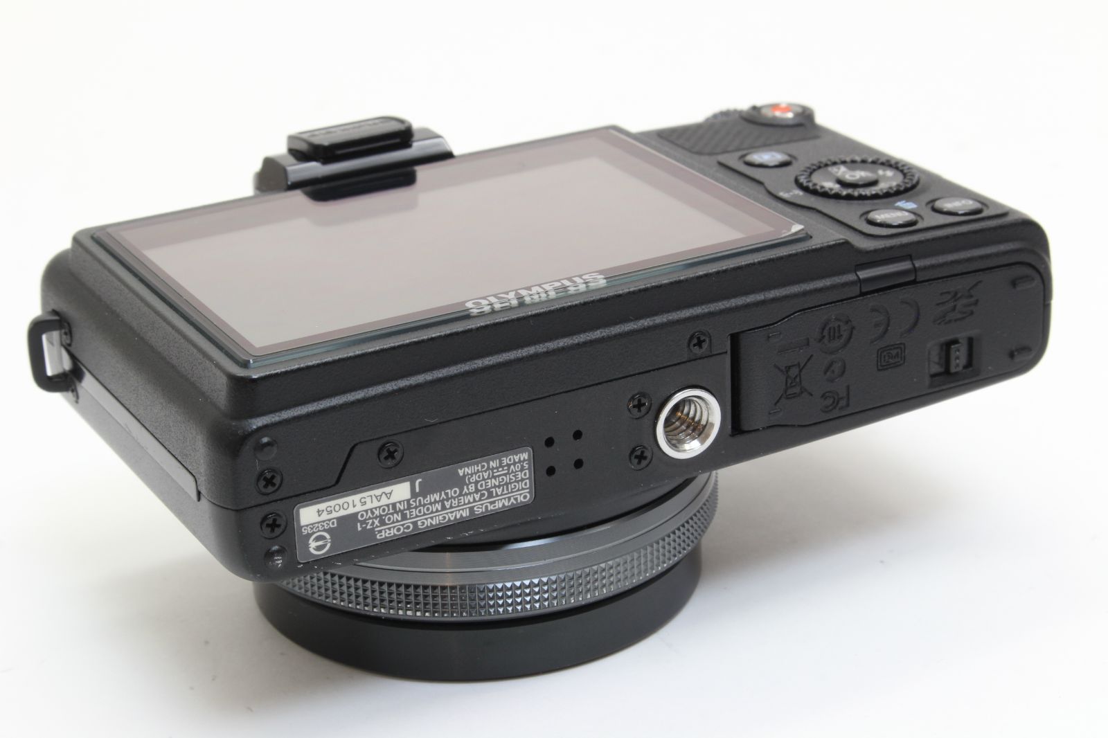 オリスパ オリス(ORIS) 2022新作 エッジが効いた39mmのチタンケースに5日間