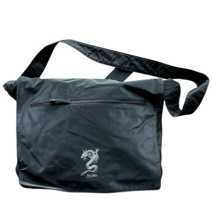 バッグ jean paul gaultier dragon shoulder bag ジャンポールゴルチエJean Paul GAULTIER ドラゴンエンボスクラック