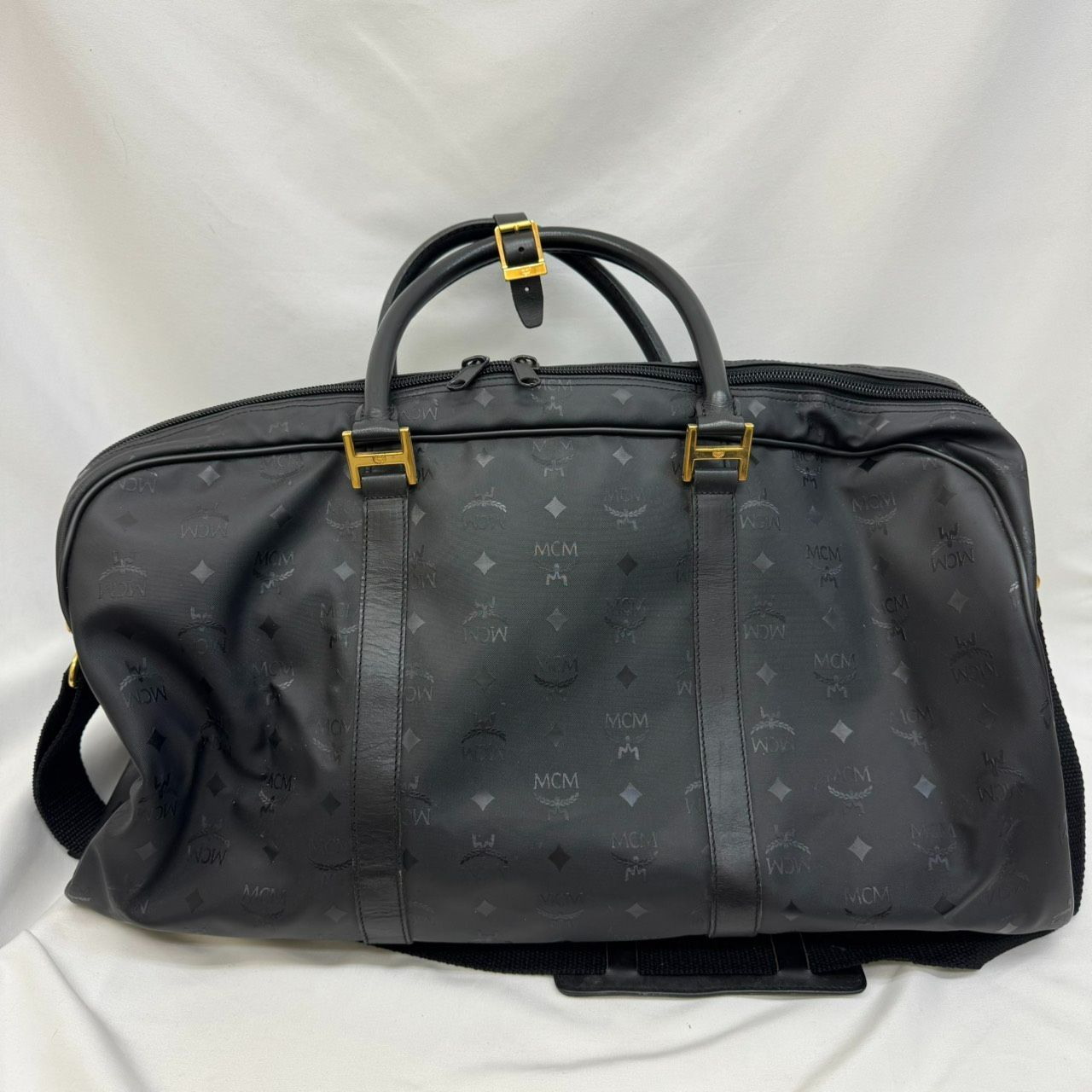 美品 MCM エムシーエム ボストンバッグ 黒 ナイロン 金金具 K【ヴィンテージ】MCM エムシーエム ボストンバッグ ブラック ゴールド