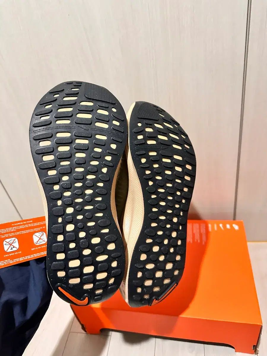 ♥ NIKE インフィニティラン 4 ランニングスニーカー 270