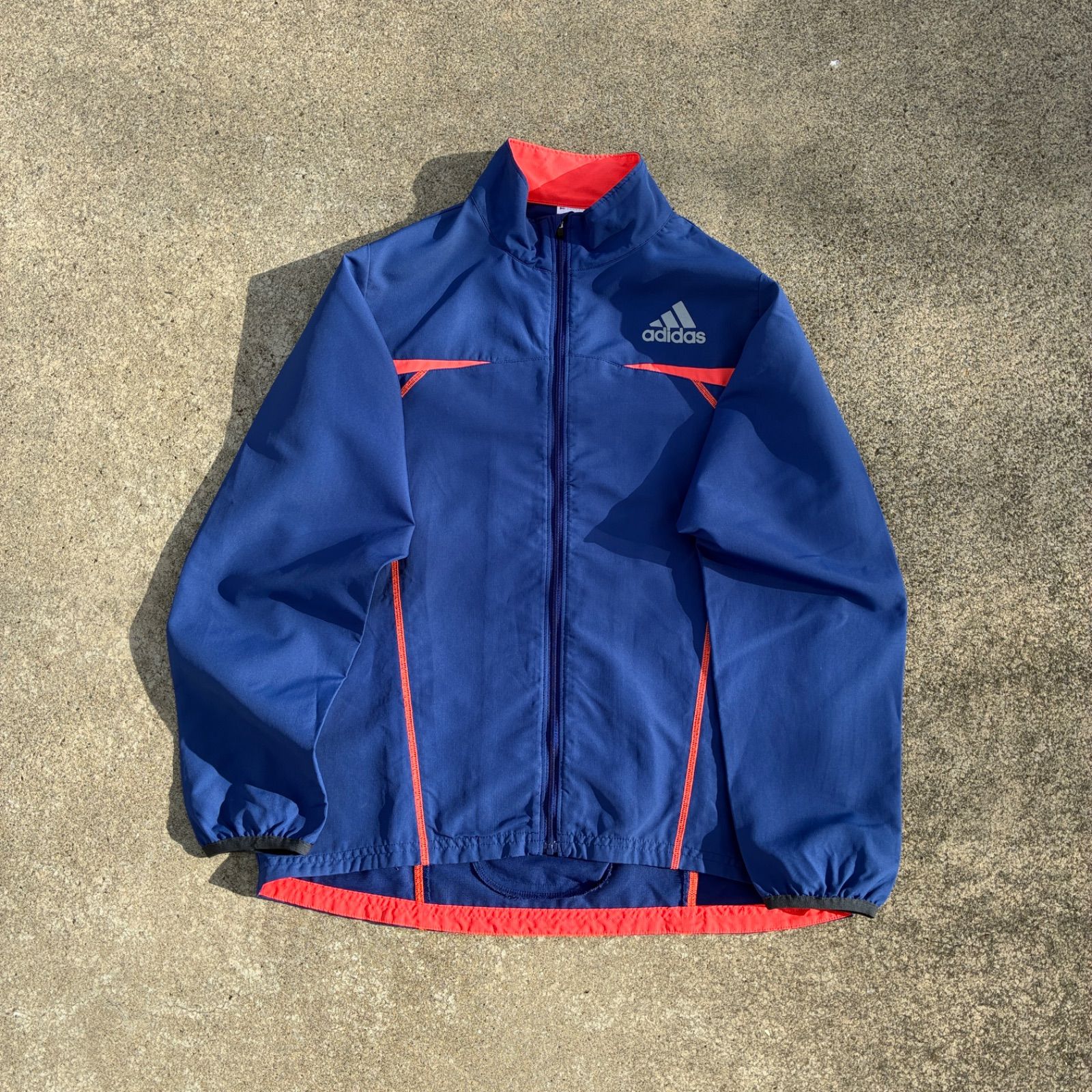 未使用 adidas 薄手 ナイロンジャケット アディダス - メルカリ