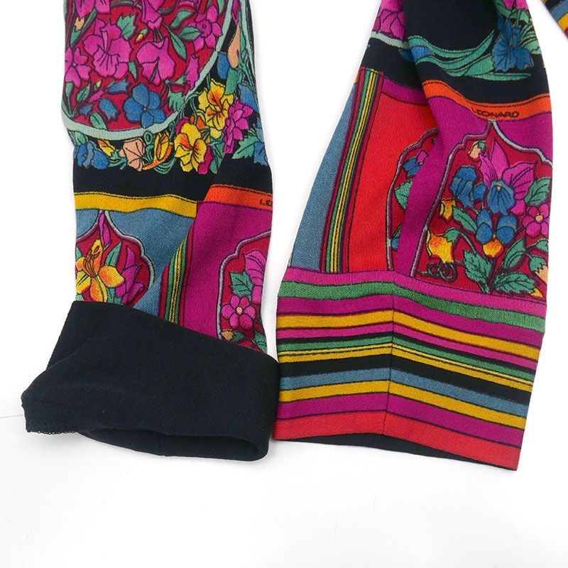 レオナール ノーカラージャケット マルチカラー 金ボタン 花柄