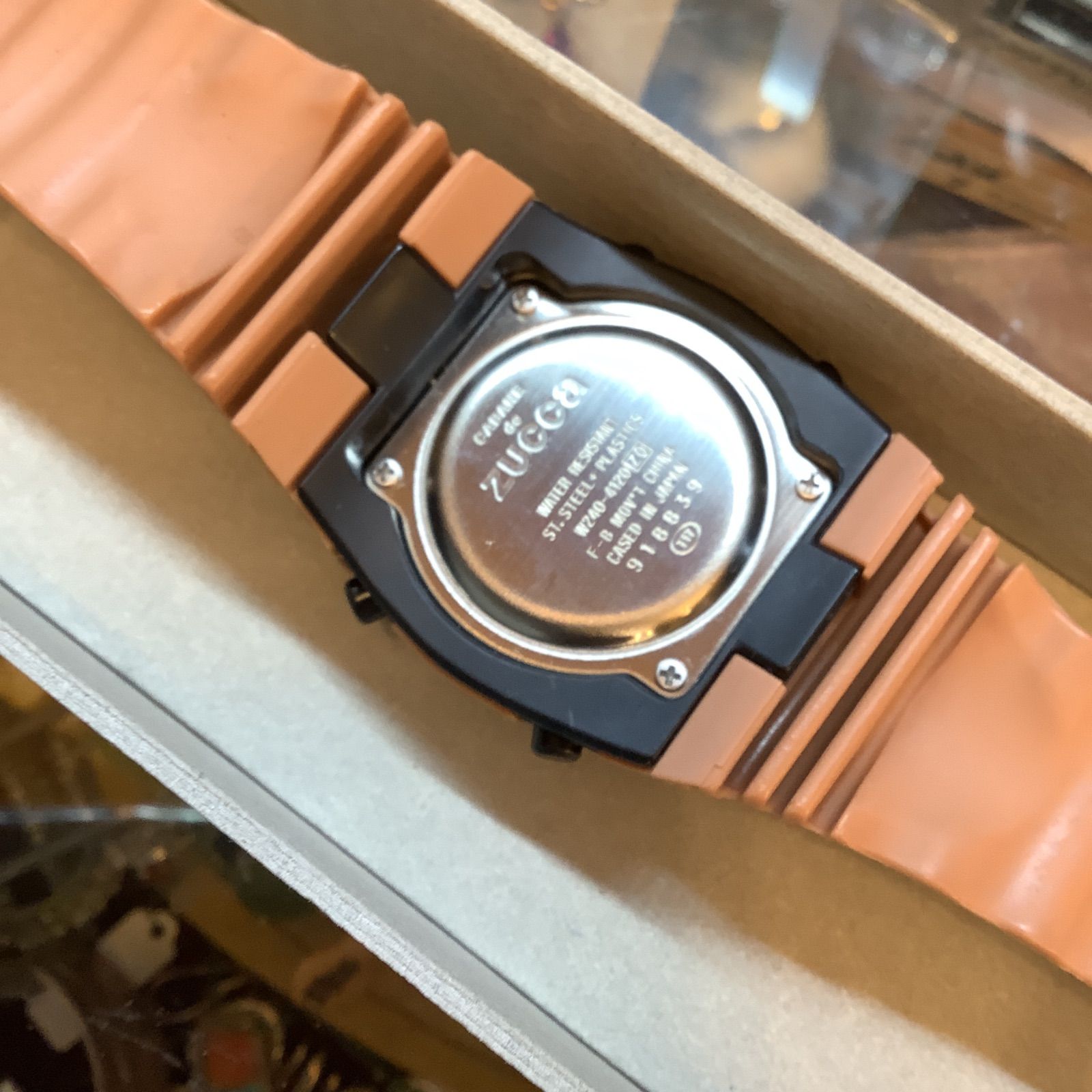 【新品電池交換済み】CABANE de ZUCCA 腕時計　希少モデル　ゼブラ 新品電池交換済み】CABANE de ZUCCA 腕時計 希少モデル レオパード