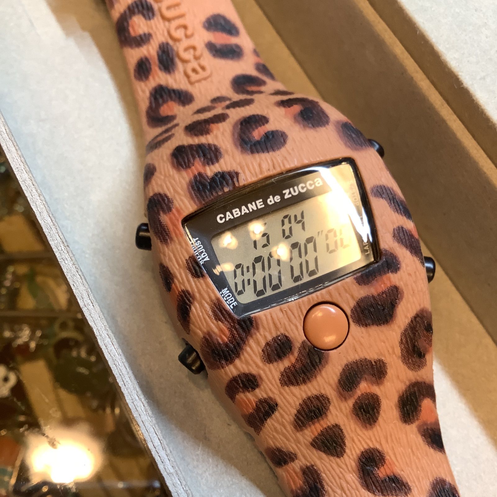 新品電池交換済み】CABANE de ZUCCA 腕時計 希少モデル レオパード