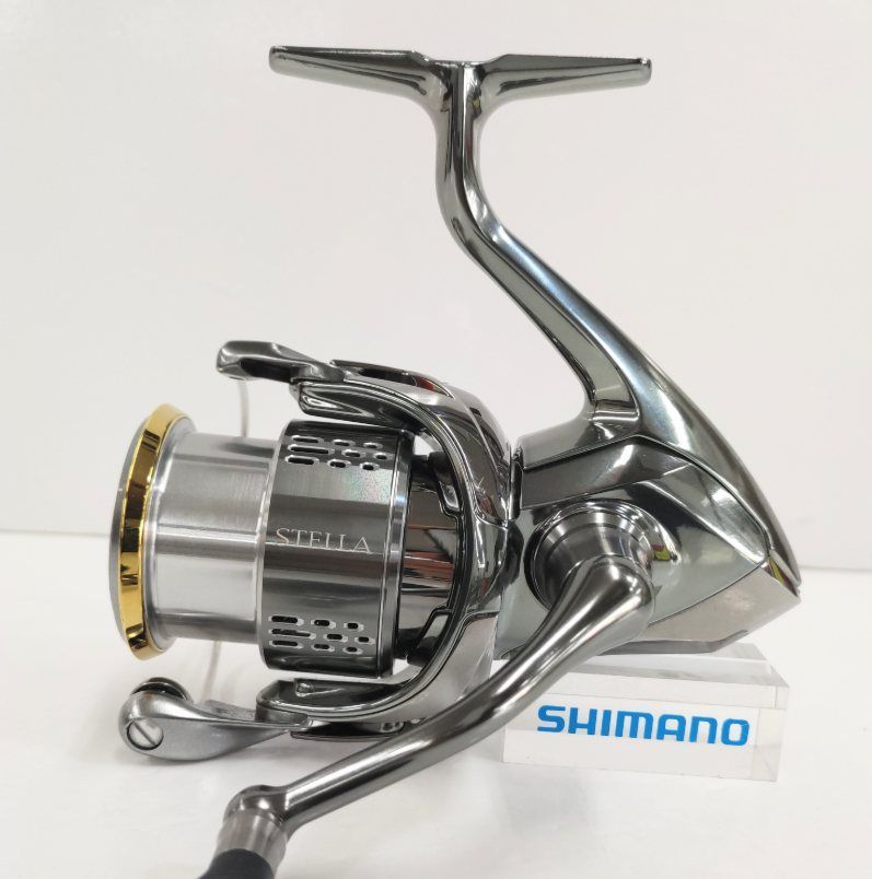 シマノ 18 STELLA ステラ 3000MHG（01）サーフ シーバス ヒラスズキ