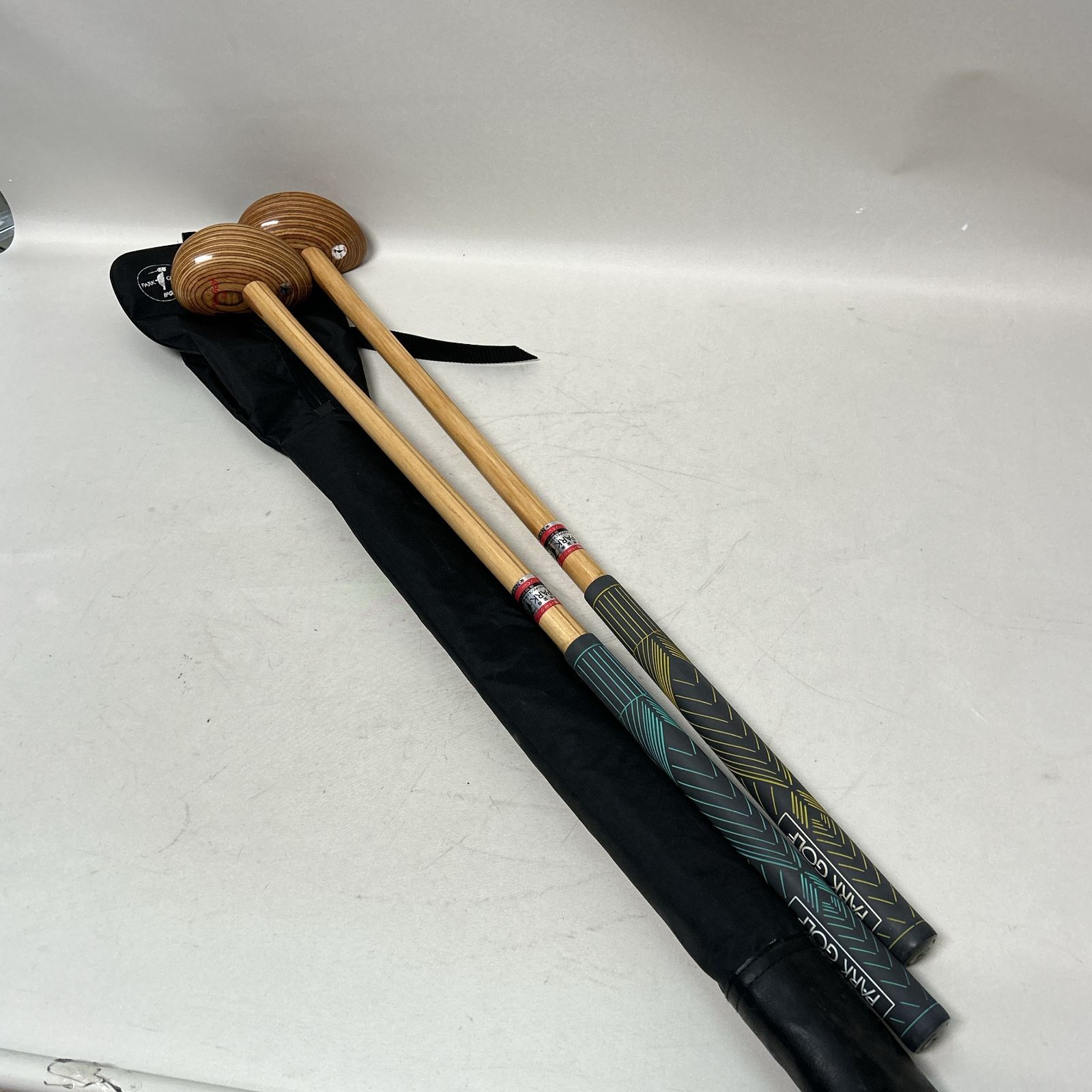 浜館58-226] パークゴルフ クラブ 2本セット 収納袋おまけ [中古品