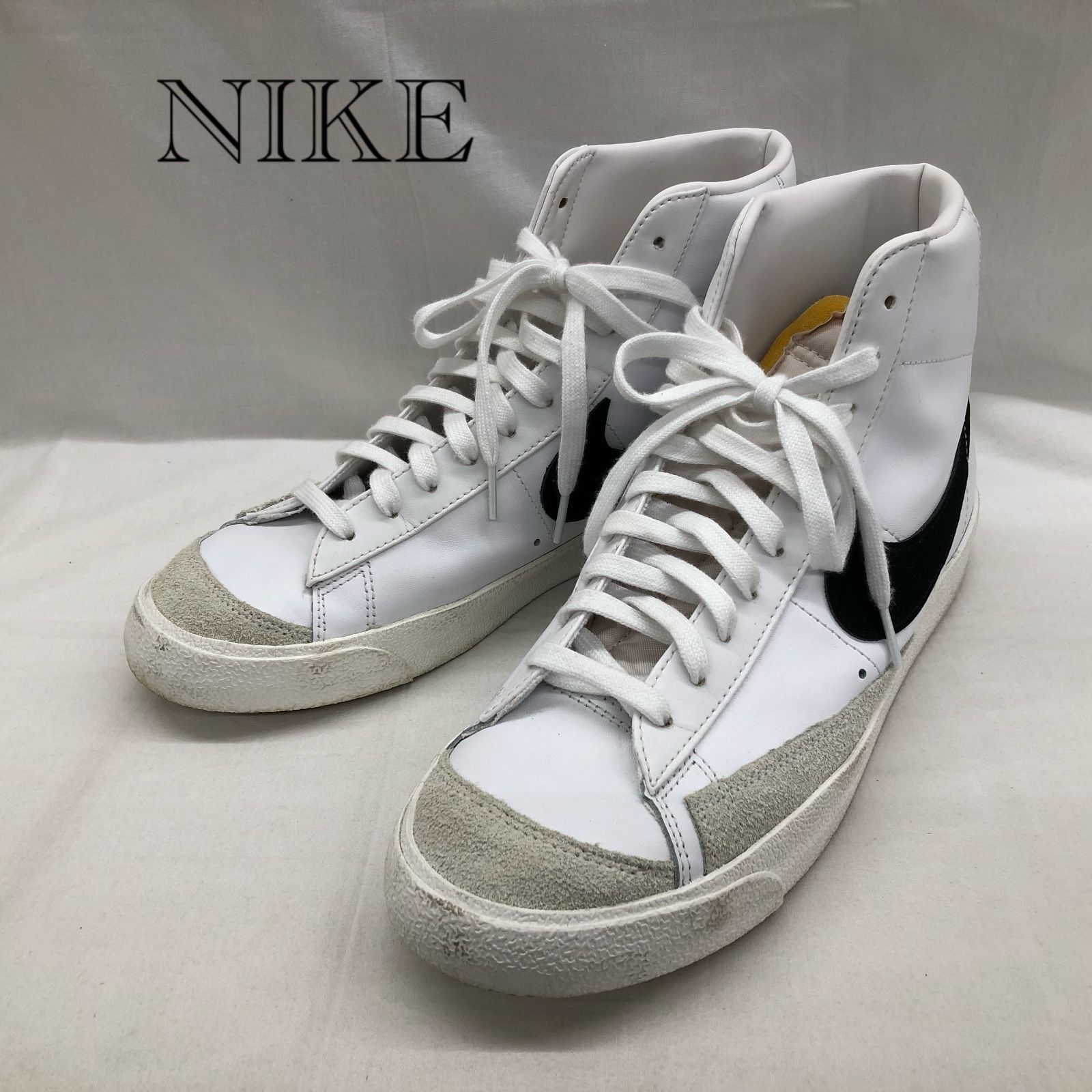 NIKE ナイキ BLAZER MID 77 VINTAGE White Black 