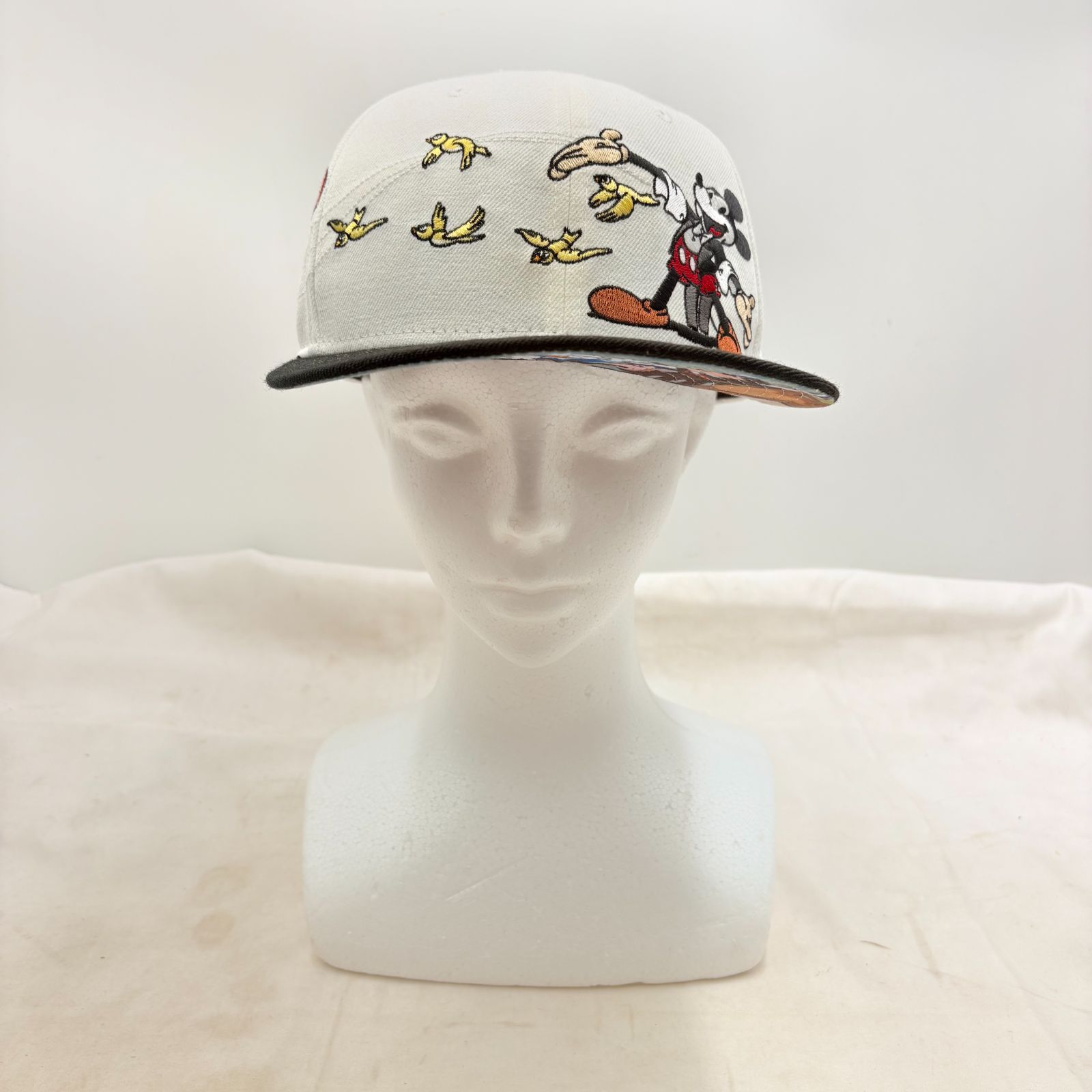 New Era キャップ&レサージュミッキープルオーバーyoumiです。 NewEra