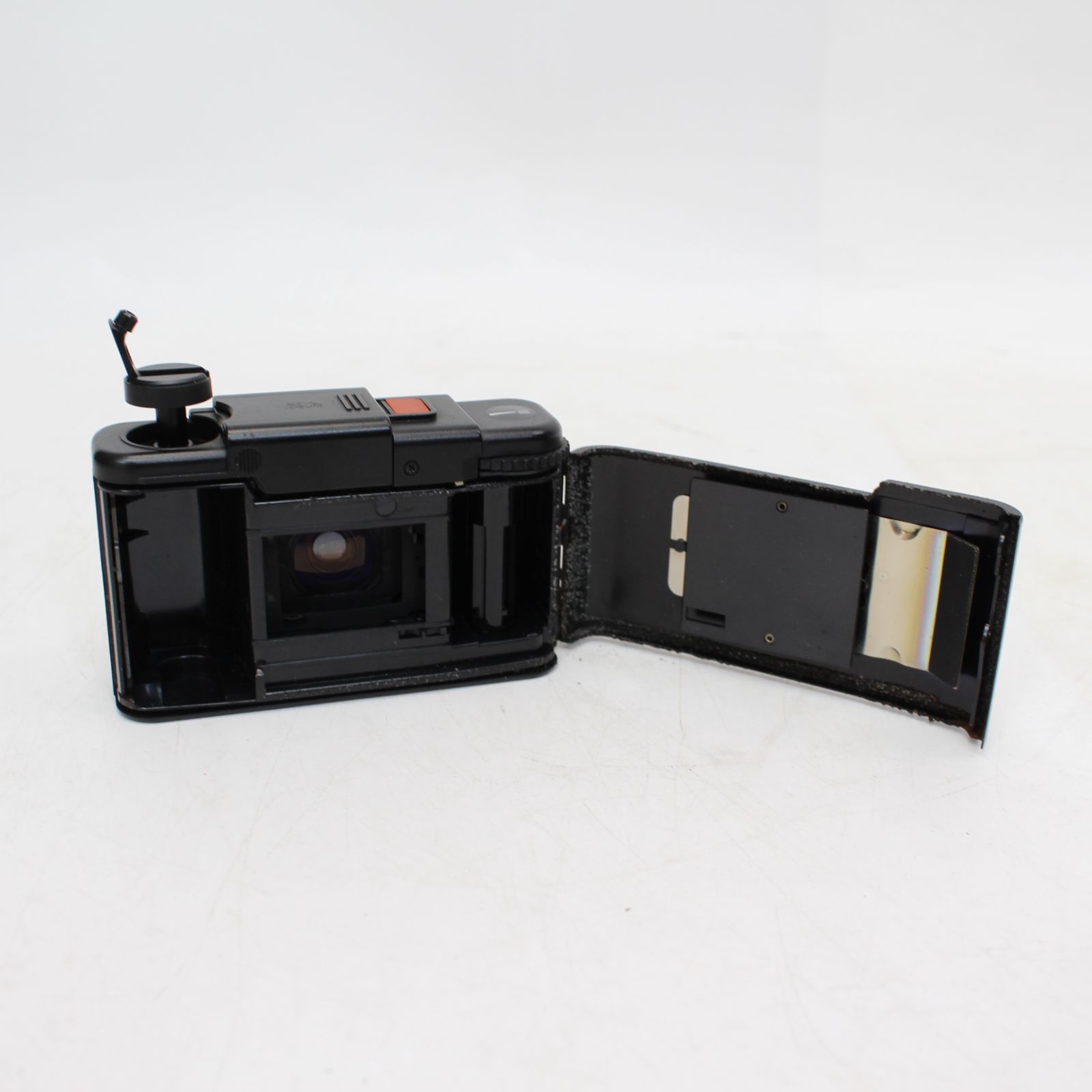 458)OLYMPUS XA コンパクトフィルムカメラ F.ZUIKO 1:2.8 f=35mm ＋A11