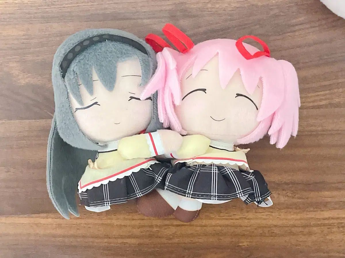 魔法少女まどかマギカ ローソン限定 ハグぐるみ ぬいぐるみ♡F15 魔法少女まどか☆マギカ ローソン ハグ ぬいぐるみ 【公式通販】
