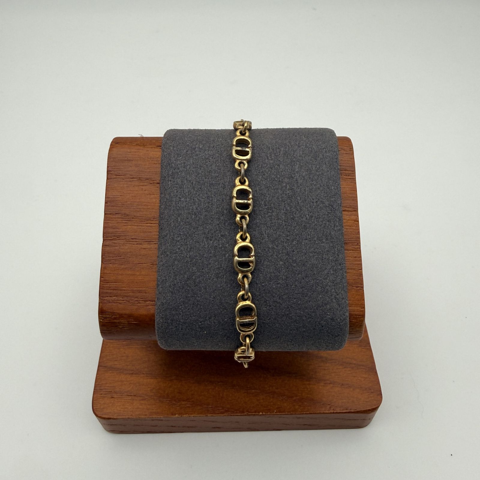 DIOR（ディオール） CDリンク ブレスレット ゴールドカラー ロゴ